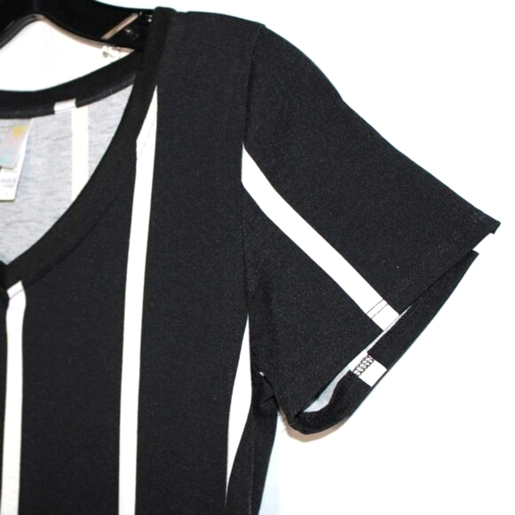 ✨ LuLaRoe XS Striped V-Neck Tunic Tee ✨ - Picture 3 of 5